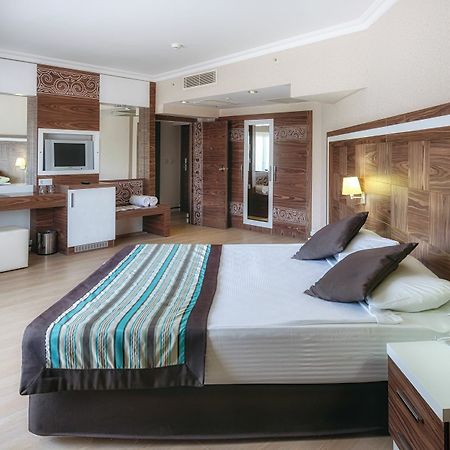 Palmet Resort Kiris Kemer Exterior photo